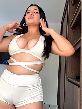 Snapshot of Lu090_ chatting on September 26, 2025, 5:42 pm Lu090 online show from September 26, 2025, 5:42 pm