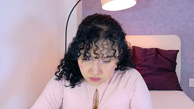 Tracielowe w online show from November 16, 2025, 3:33 am