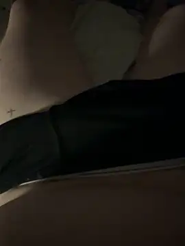 slavebitch228 online show from February 26, 2026, 2:33 am