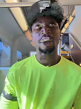 Vikehim online show from November 10, 2025, 6:57 pm