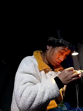 misa 00 online show from January 14, 2026, 3:15 pm