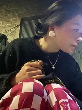 Snapshot of Aminotran chatting on January 14, 2026, 9:35 am Aminotran online show from January 14, 2026, 9:35 am