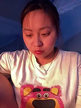 maianhcute online show from March 14, 2026, 2:01 pm