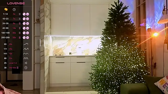 BritaKiss online show from November 30, 2025, 2:34 am