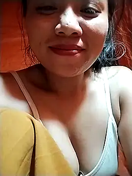 venu00 online show from October 1, 2025, 12:42 pm