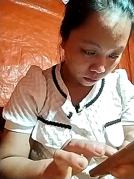 venu00 online show from October 9, 2025, 12:38 pm