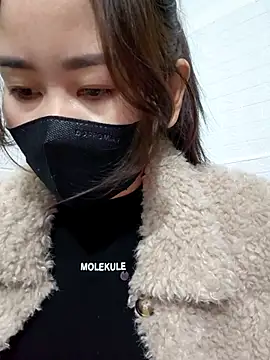 Singlemom69x online show from February 9, 2026, 1:47 am