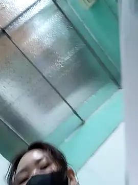 Singlemom69x online show from March 11, 2026, 2:05 am