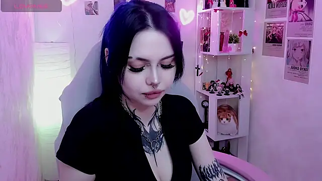 Snapshot of Morana_Batt chatting on June 6, 2026, 2:06 am Morana Batt online show from June 6, 2026, 2:06 am