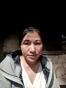 YAYAA-502 online show from November 27, 2025, 12:38 pm