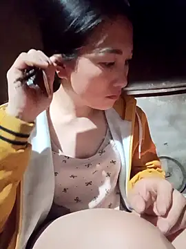 Snapshot of YAYAA-502 chatting on December 20, 2025, 11:40 pm YAYAA-502 online show from December 20, 2025, 11:40 pm