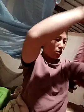 Snapshot of YAYAA-502 chatting on December 16, 2025, 1:26 pm YAYAA-502 online show from December 16, 2025, 1:26 pm