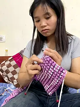 Ngoc-bbi online show from October 19, 2025, 1:03 pm