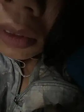 Ngoc-bbi online show from October 25, 2025, 6:01 am