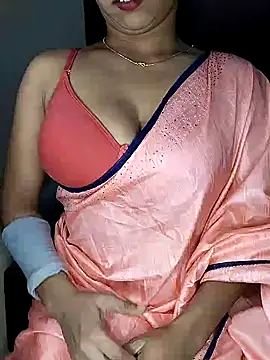 Savita2310 online show from November 17, 2025, 5:39 pm