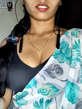 Savita2310 online show from December 14, 2025, 8:09 am