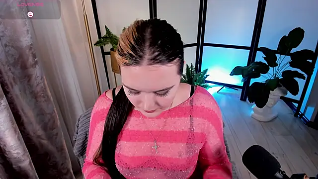 HeyMary online show from September 27, 2025, 11:05 am