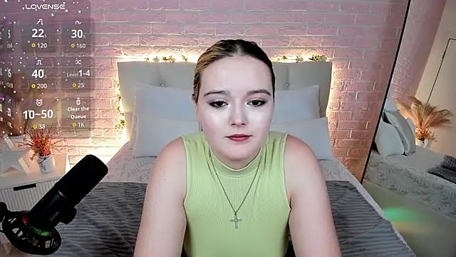 HeyMary online show from September 16, 2025, 9:21 am