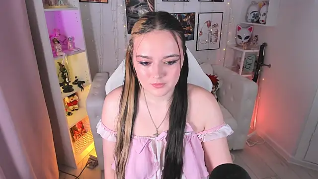 HeyMary online show from September 18, 2025, 4:59 am