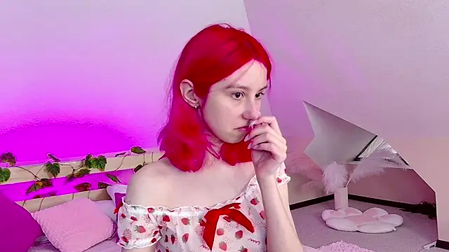 Snapshot of Liann_Stark chatting on May 15, 2026, 6:44 am Liann Stark online show from May 15, 2026, 6:44 am