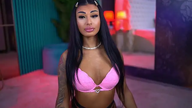 Snapshot of ArabellaPosh chatting on November 9, 2025, 5:55 am ArabellaPosh online show from November 9, 2025, 5:55 am