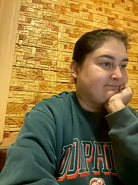 DazzzlingDame online show from October 12, 2025, 3:24 pm