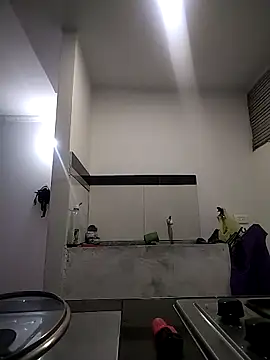 dulcelatin21 online show from October 12, 2025, 10:11 pm