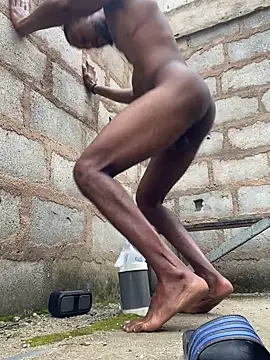 Makemecum634941 online show from September 25, 2025, 8:53 am