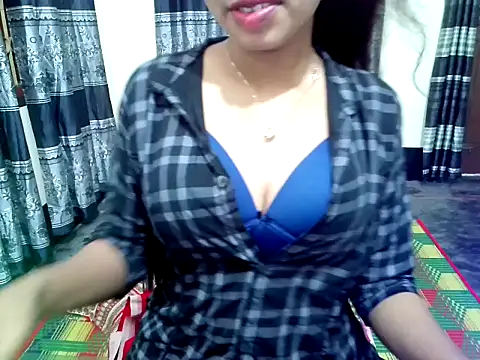 blackpori online show from September 24, 2025, 10:27 pm