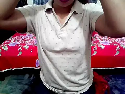 blackpori online show from November 15, 2025, 4:38 am