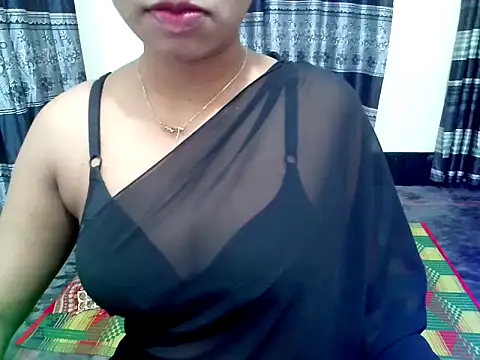 blackpori online show from September 29, 2025, 11:21 pm