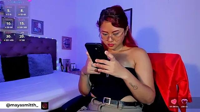 MAYASMITH   online show from March 15, 2026, 9:11 pm