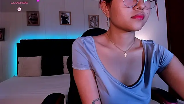 Snapshot of MAYASMITH__ chatting on July 14, 2026, 2:38 am MAYASMITH online show from July 14, 2026, 2:38 am
