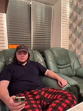 desiredude9 online show from November 21, 2025, 6:51 pm