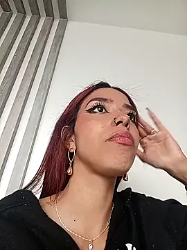 Snapshot of AteneaGreyy chatting on September 11, 2025, 1:11 pm AteneaGreyy online show from September 11, 2025, 1:11 pm