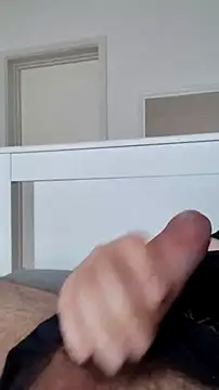 NewJoiner online show from March 28, 2026, 9:32 am