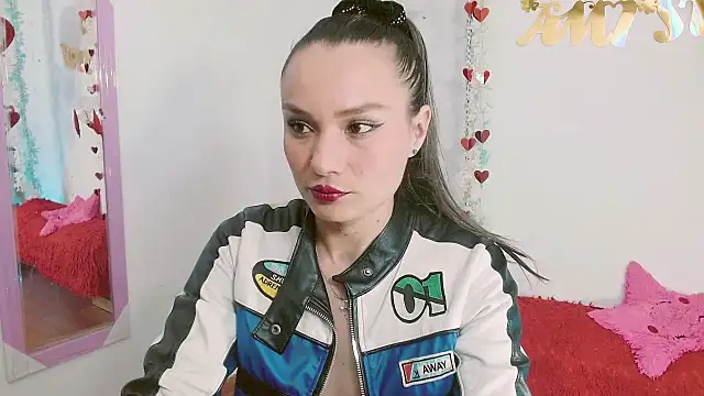 danna 888 online show from September 30, 2025, 8:59 pm