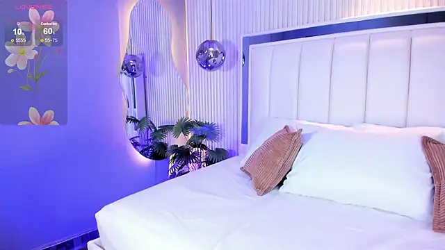 MariathLittle online show from October 1, 2025, 5:39 pm