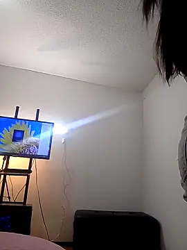 MargarettCooper online show from October 18, 2025, 11:45 am