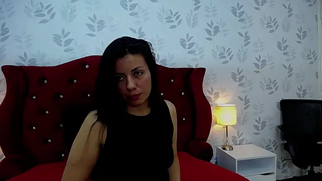 MargarettCooper online show from September 26, 2025, 12:23 pm