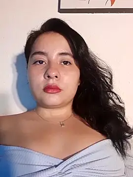 Snapshot of Yuli-27 chatting on October 26, 2025, 3:29 am Yuli-27 online show from October 26, 2025, 3:29 am