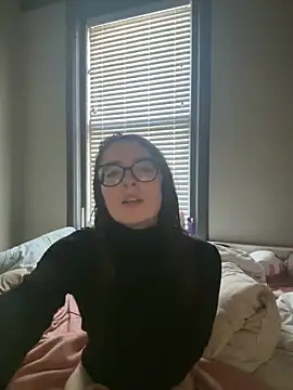 knottybunny online show from November 29, 2025, 2:17 pm