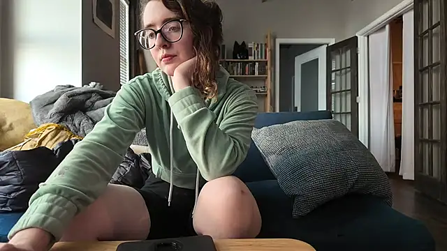 knottybunny online show from October 18, 2025, 9:50 pm