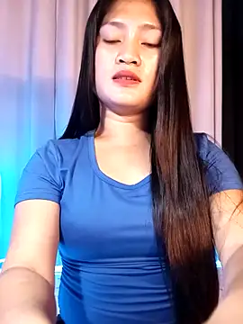 Naughtyalina2 online show from September 12, 2025, 3:17 am