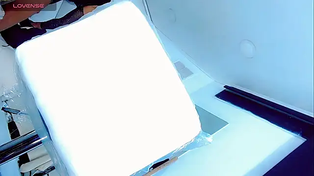 KatyuscaSubmissive online show from November 2, 2025, 8:03 pm