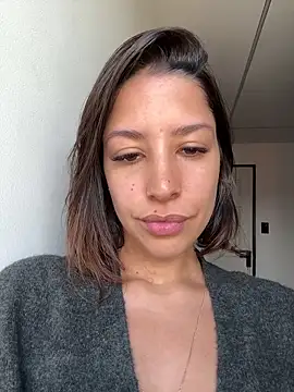 luvely online show from April 3, 2026, 7:42 pm