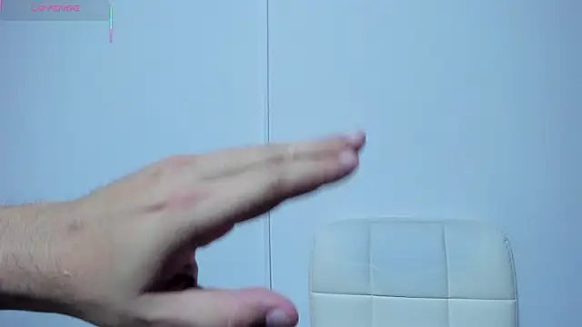 luvely online show from October 9, 2025, 10:32 pm