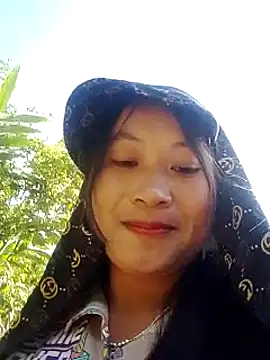 lusy-bae online show from September 20, 2025, 12:48 am