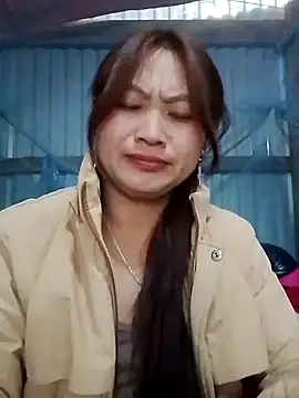 lusy-bae online show from November 27, 2025, 12:22 am