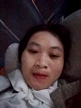 lusy-bae online show from September 29, 2025, 2:18 am